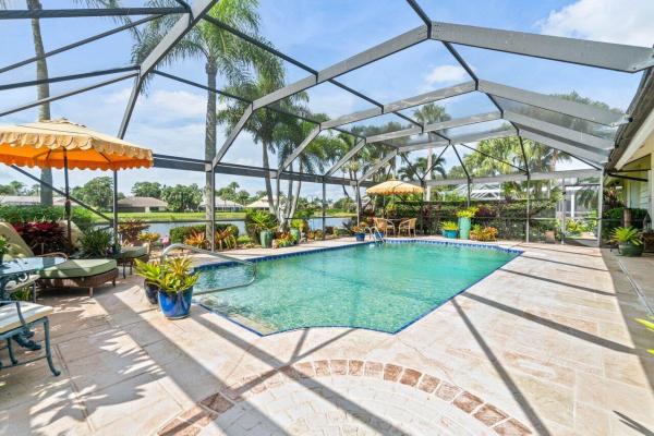 Marlwood Estates, 33 Rabbits Run, Palm Beach Gardens, Florida 33418, image 1