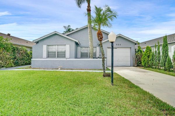 Pine Springs, 9044 Pine Springs Dr, Boca Raton, Florida 33428, image 1