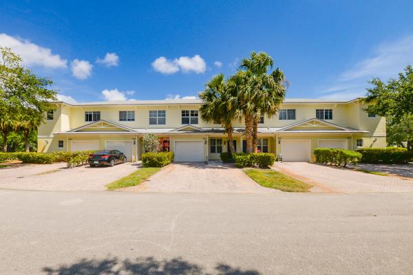 River Oaks At Ten Mile Creek, 2628 Creekside Dr, Fort Pierce, Florida 34981, image 1