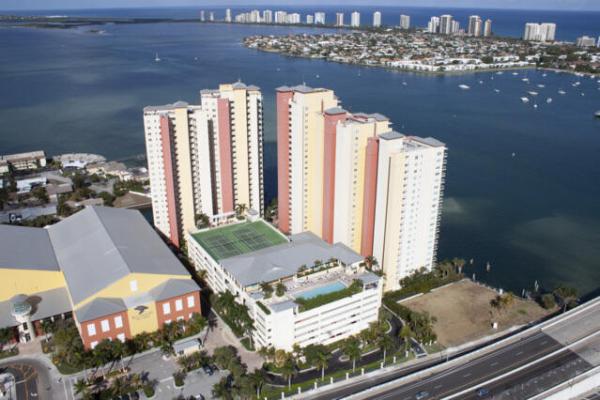Marina Grande Club & Residences, 2650 Lake Shore Dr #2203, Riviera Beach, Florida 33404, image 2