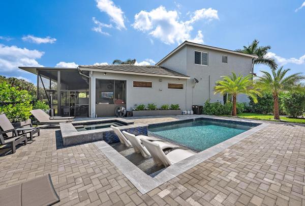 The Grande, 10640 Grande Blvd, West Palm Beach, Florida 33412, image 1