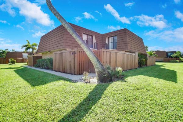 Tequesta Hills, 3900 County Line Rd #21d, Tequesta, Florida 33469, image 1
