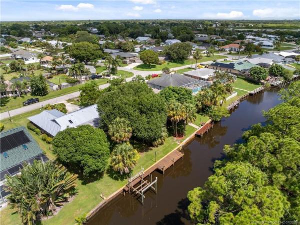 1339 SE Coral Reef St, Port St. Lucie, Florida 34983, image 1