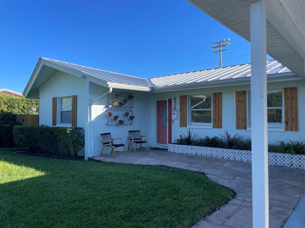 Kelsey City, 638 Date Palm Dr, Lake Park, Florida 33403, image 1