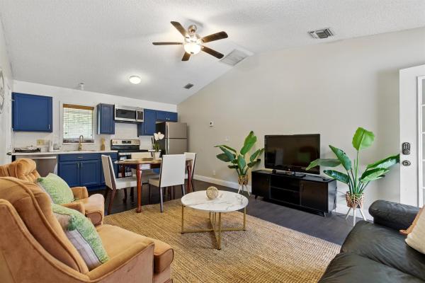 The Acreage Residential, 16319 E Burns Dr, The Acreage, Florida 33470, image 1