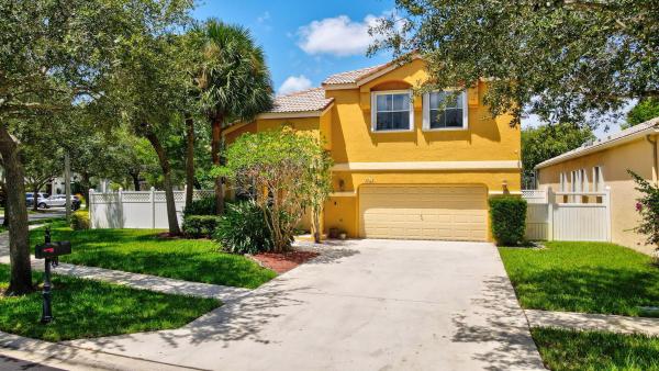 Kingsmill, 7191 Copperfield Cir, Lake Worth Beach, Florida 33467, image 1