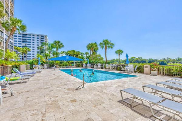 Governor's Pointe, 356 Golfview Rd #609, North Palm Beach, Florida 33408, image 1