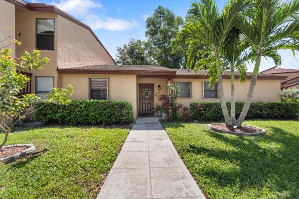 The Trails At Royal Palm Beach, 908 Lakeview Cir, Royal Palm Beach, Florida 33411, image 1