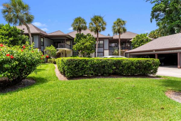 La Quinta, 13329 Polo Club Rd #105, Wellington, Florida 33414, image 1