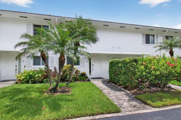 Pine Beach South, 130 Andrews Ave 4, Delray Beach, Florida 33483, image 1