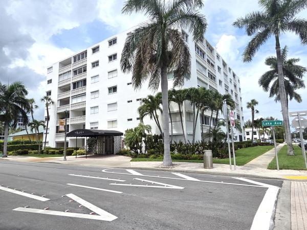 Fleur De Lis, 1 N Golfview Rd #500, Lake Worth Beach, Florida 33460, image 1