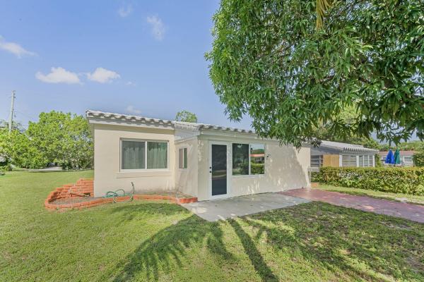 17570 NE 19th Ave, Miami, Florida 33162, image 1