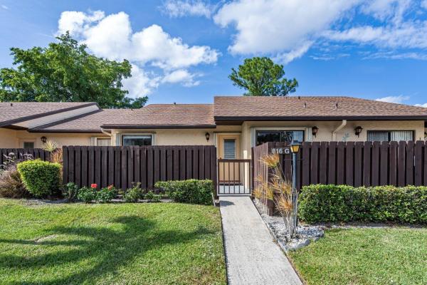 Pine Ridge North 4, 816 Sky Pine Way #G, Greenacres, Florida 33415, image 1