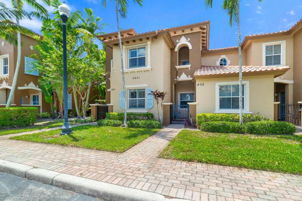 The Links At Emerald Dunes, 2931 Hope Valley St #401, West Palm Beach, Florida 33411, image 1