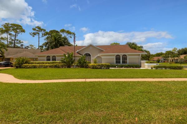 The Island Of Wellington, 12675 Headwater Way, Wellington, Florida 33414, image 1