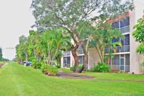 Spanish Oaks Of Boca, 604 NW 13th St #31, Boca Raton, Florida 33486, image 1