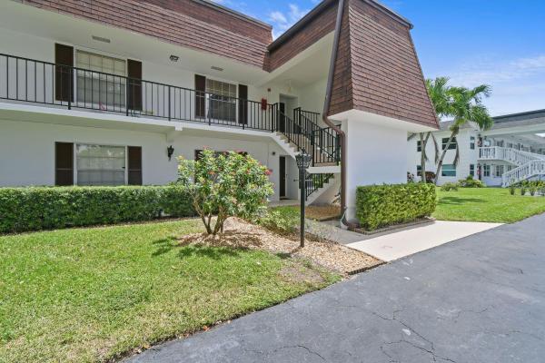 Meridian Park, 10040 Meridian Way #206, Palm Beach Gardens, Florida 33410, image 1
