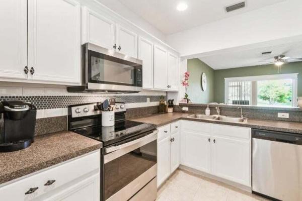 Palmbrooke Townhomes, 5032 Palmbrooke Cir, West Palm Beach, Florida 33417, image 1