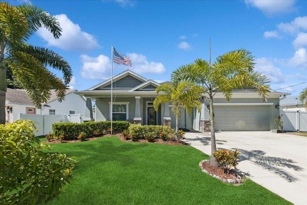 Southbend Lakes Estates, 343 SE Fisk Rd, Port St. Lucie, Florida 34984, image 1
