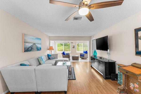 Country Manors, 434 Bluebird Ln, Delray Beach, Florida 33445, image 3