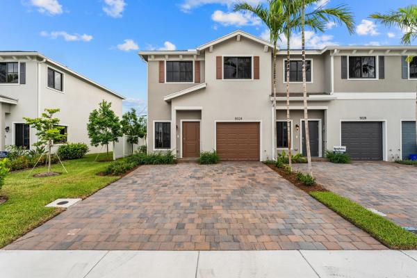 5024 Elderberry St, Haverhill, Florida 33415, image 1