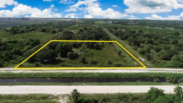 Santa Rosa Groves, Louise St, Loxahatchee, Florida 33470, image 2