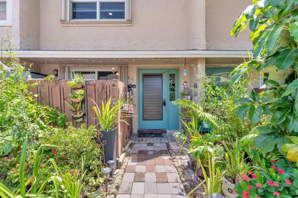 Lakewood East, 814 Banks Rd, Coconut Creek, Florida 33063, image 1