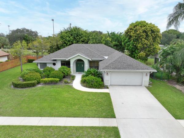 Greenview Shores 2 Of Wellington, 13676 Folkestone Ct, Wellington, Florida 33414, image 1