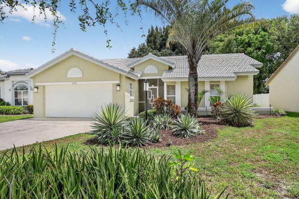 Summer Chase, 3730 Green Cypress Way, Lake Worth Beach, Florida 33467, image 1