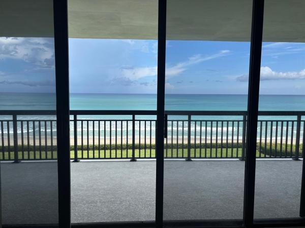 Carlton Place, 3140 S Ocean 304th S Blvd #304 S, Palm Beach, Florida 33480, image 1