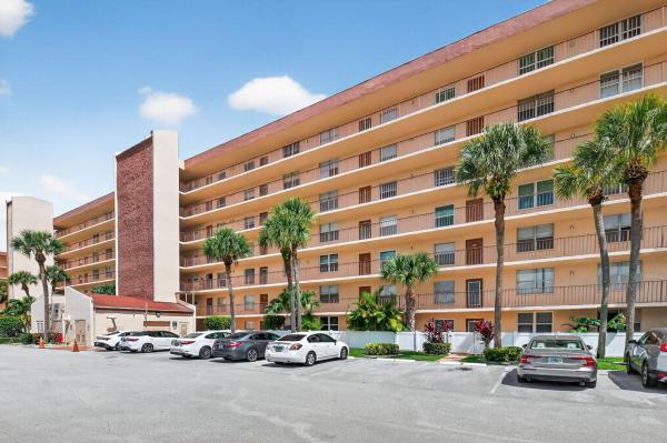 Bonaire Village, 14527 Bonaire Blvd #702, Delray Beach, Florida 33446, image 1
