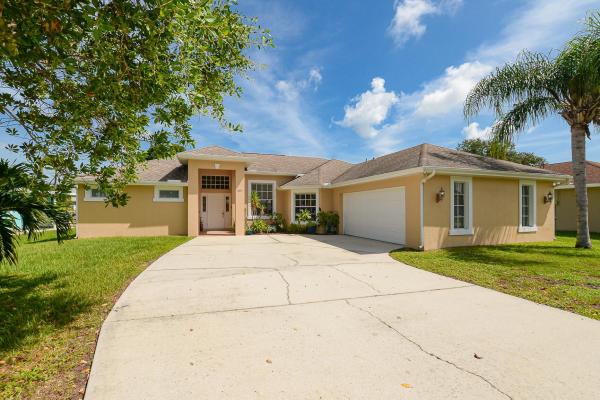 Sandhill Crossing, 2497 SE Dogwood Ave, Port St. Lucie, Florida 34952, image 1