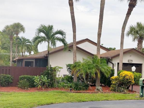 Poinciana Place Patio Homes, 6779 Kramer Ln, Lake Worth Beach, Florida 33467, image 1