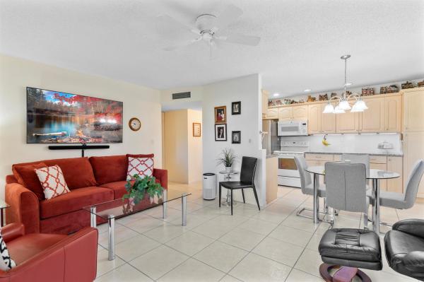 Sabal Palm Village, 5180 E Sabal Palm Blvd #234, Tamarac, Florida 33319, image 1