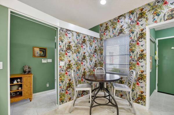 Huntington Pointe, 6096 Kings Gate Cir, Delray Beach, Florida 33484, image 1