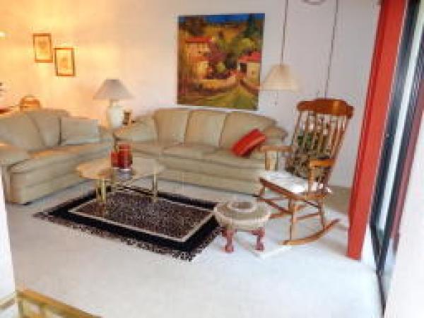 Lucerne Lakes Golf Colony, 7149 Golf Colony Ct #104, Lake Worth, Florida 33467, image 3