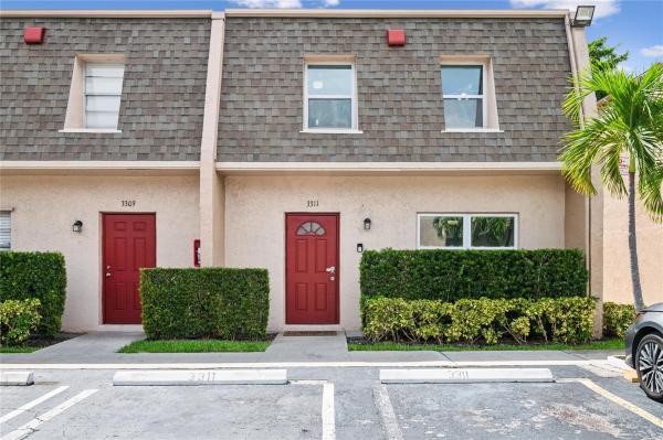 Blue Lake Townhouses, 3311 Mallard Close, Pompano Beach, Florida 33064, image 1