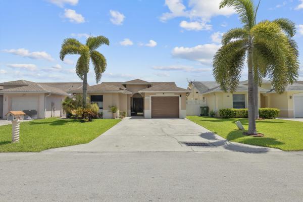 St George Landings, 116 Amanda St, Palm Springs, Florida 33461, image 1