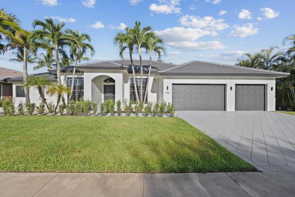 Lakefield West, 1950 S Club Dr, Wellington, Florida 33414, image 1