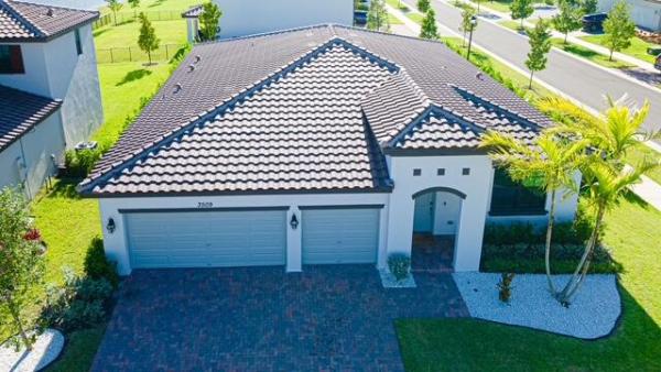 BellaSera, 3509 Bauer Rd, Royal Palm Beach, Florida 33411, image 1