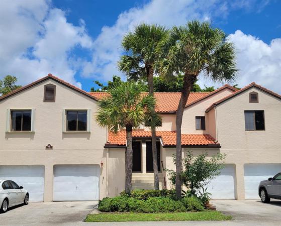 South Lake At Dos Lagos, 4 Via De Casas Sur #201, Boynton Beach, Florida 33426, image 1