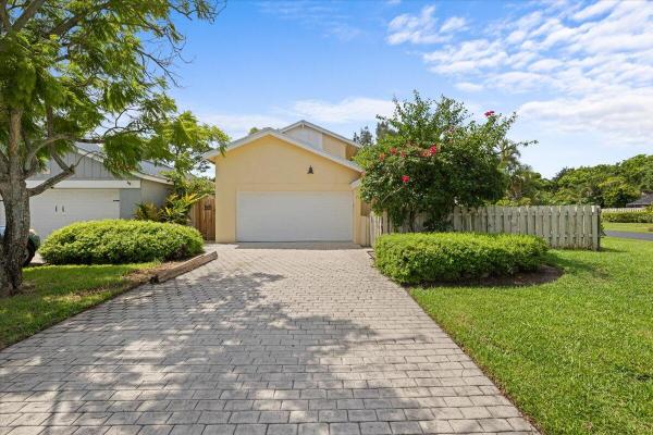 Rainberry Lake, 1840 NW 10th St, Delray Beach, Florida 33445, image 1