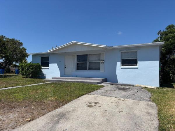Monroe Heights, 1100 W 25th St, Riviera Beach, Florida 33404, image 1