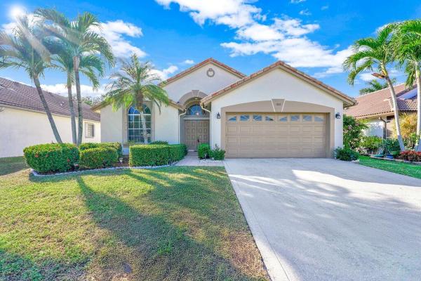 The Estates At Oak Hamlet, 1883 Oak Berry Cir, Wellington, Florida 33414, image 1
