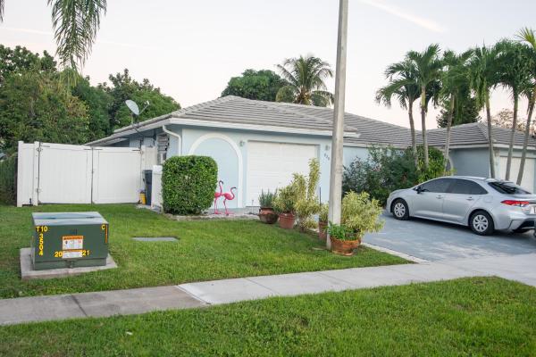 820 Lantern Tree Ln, Wellington, Florida 33414, image 1