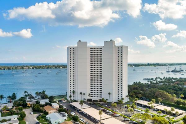 Placido Mar, 5200 N Flagler Dr #1801, West Palm Beach, Florida 33407, image 1