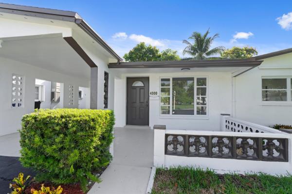 Oakland Estates, 4300 NW 45th Ter, Lauderdale Lakes, Florida 33319, image 1