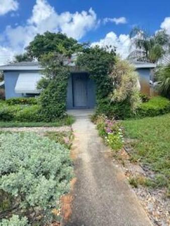 North Lake Worth, 1709 N J St, Lake Worth Beach, Florida 33460, image 1