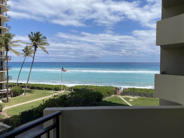 The Seagrape, 5460 N Ocean Dr #3d, Riviera Beach, Florida 33404, image 1