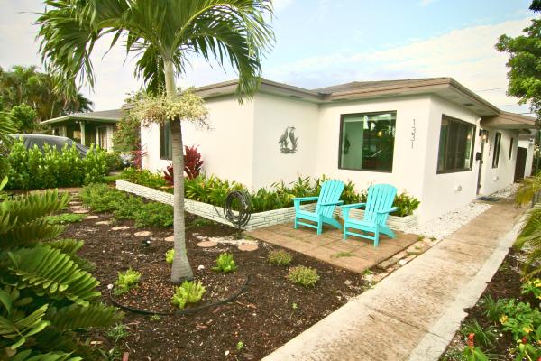 North Lake Worth, 1331 N J Ter, Lake Worth Beach, Florida 33460, image 1